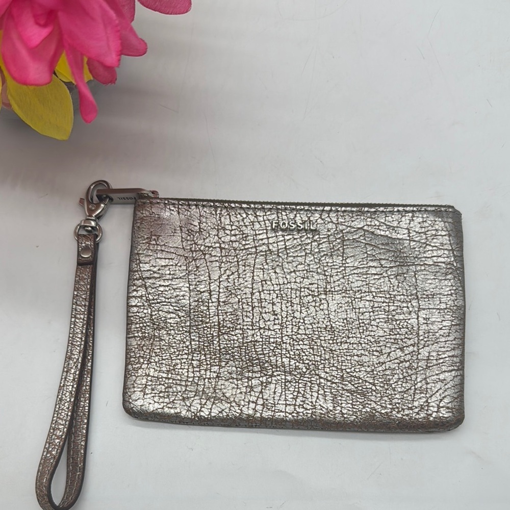 Fossil Small Leather Silver Wristlet